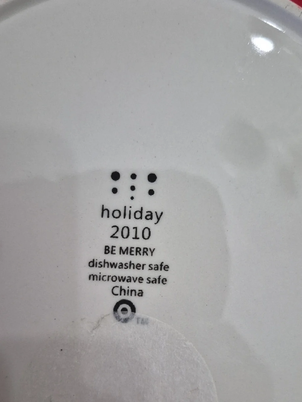 TARGET BE MERRY Red Reindeer Appetizer Plates (Set of 2) 2010